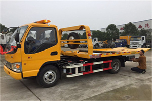 东阿哪里有拖车服务