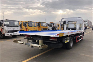 东阿汽车救援补胎